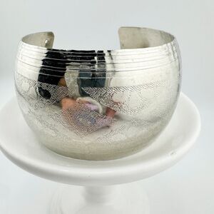 Vintage Silver Tone Textured Cuff Bracelet Bold Chunky Heroine Statement